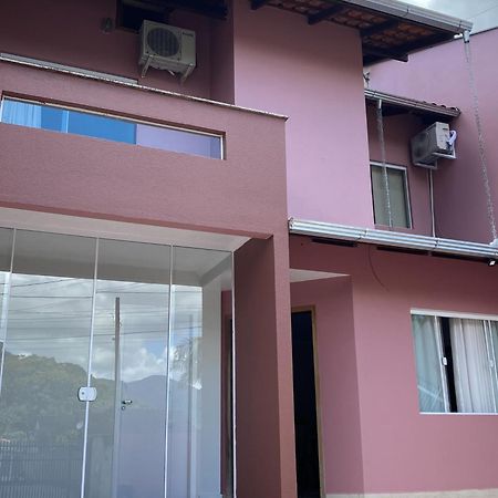 Pousada Rara House Jaraguá do Sul Εξωτερικό φωτογραφία